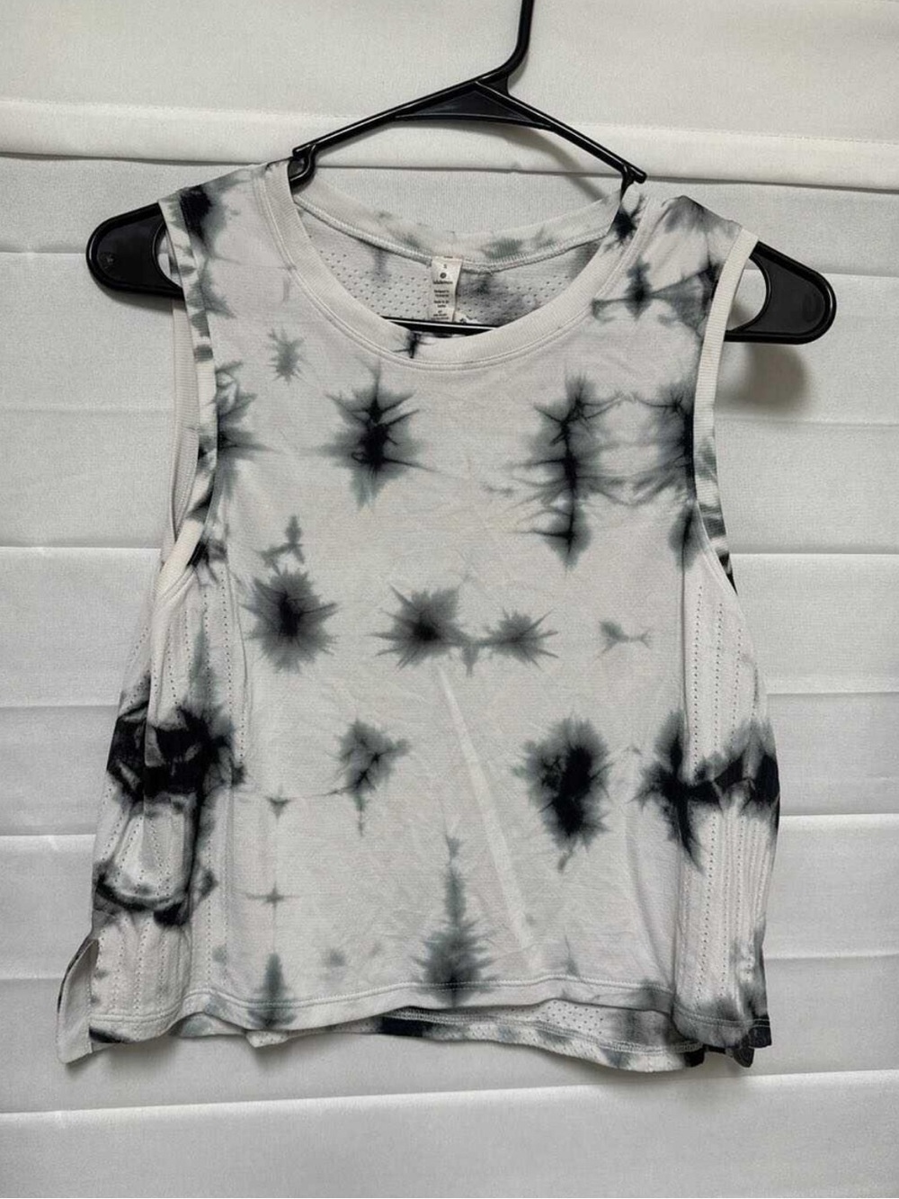 Lululemon Train to Be Tank Shibori Tie Dye Black White SMALL S